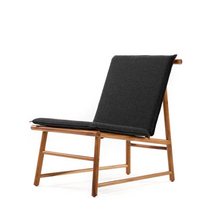 Load image into Gallery viewer, YOUR SKIN/TEAK WOOD CHAIR